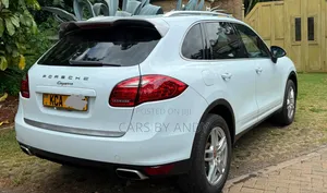 Porsche Cayenne 4dr SUV AWD (3.6L 6cyl 6M) 2014 White