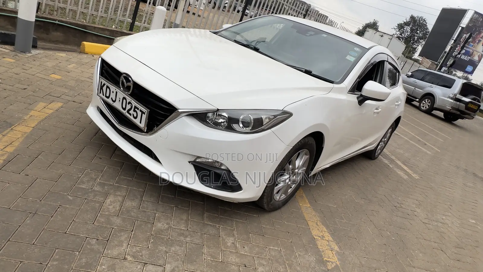 Mazda Axela 2015 White