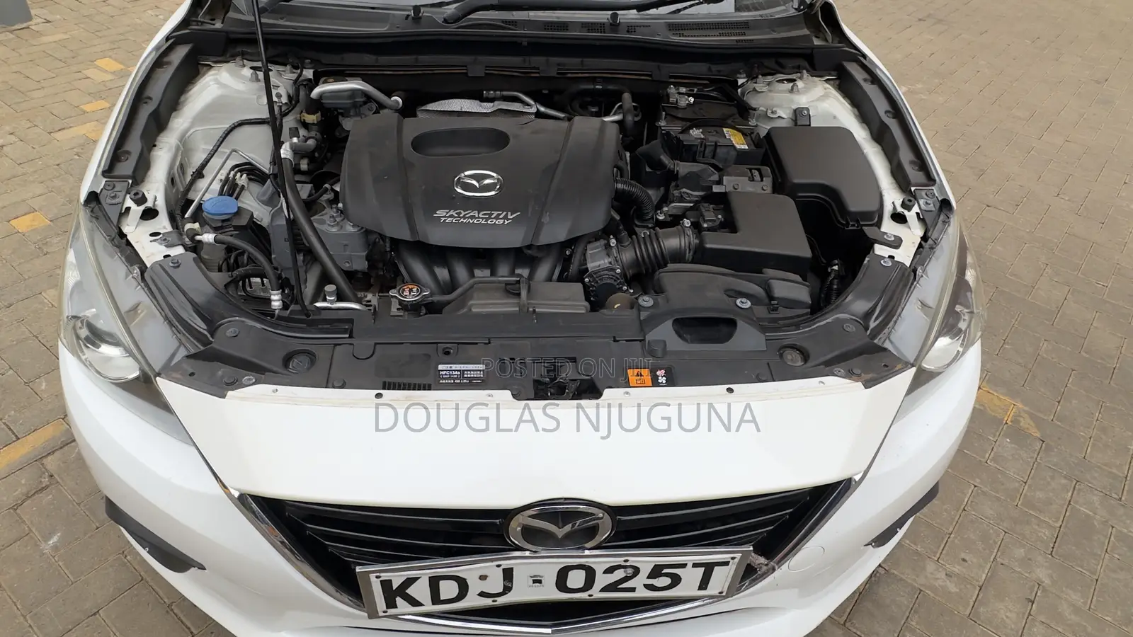 Mazda Axela 2015 White