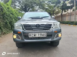 Toyota Hilux 2012 Gray