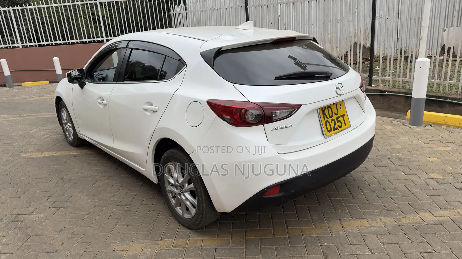 Mazda Axela 2015 White