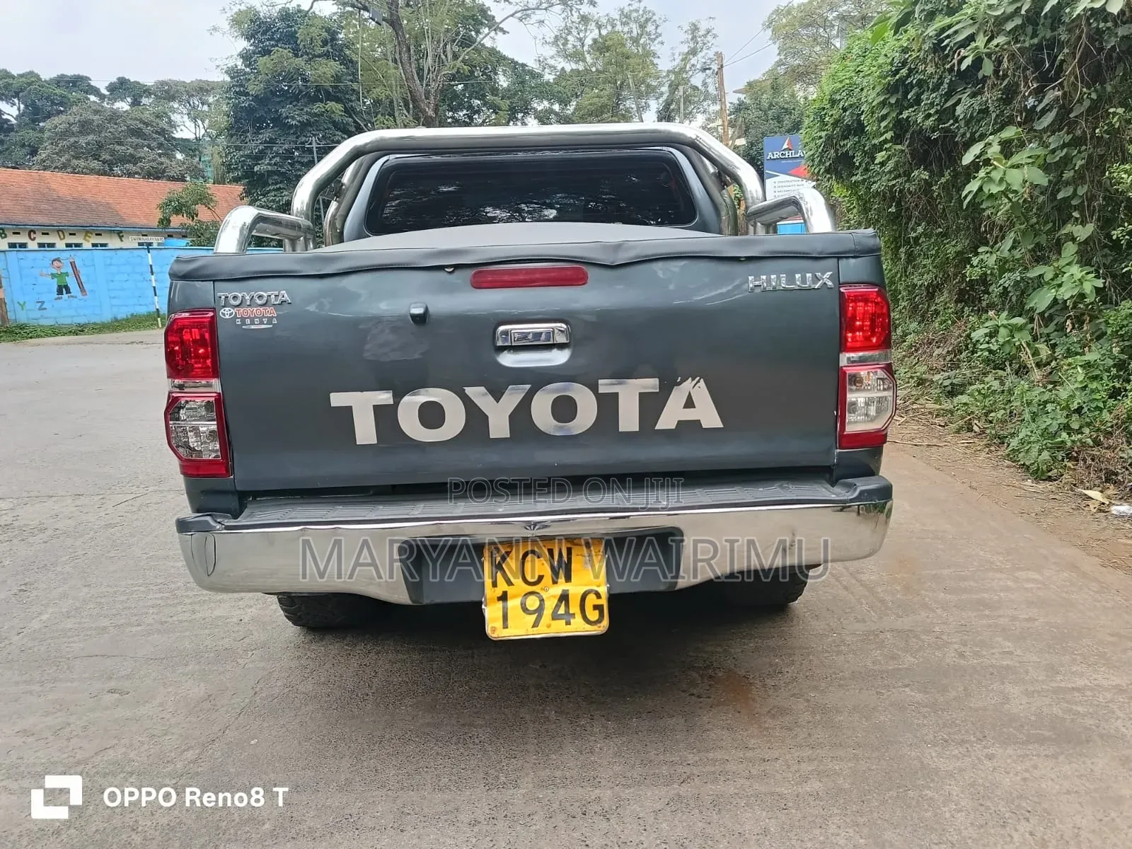 Toyota Hilux 2012 Gray