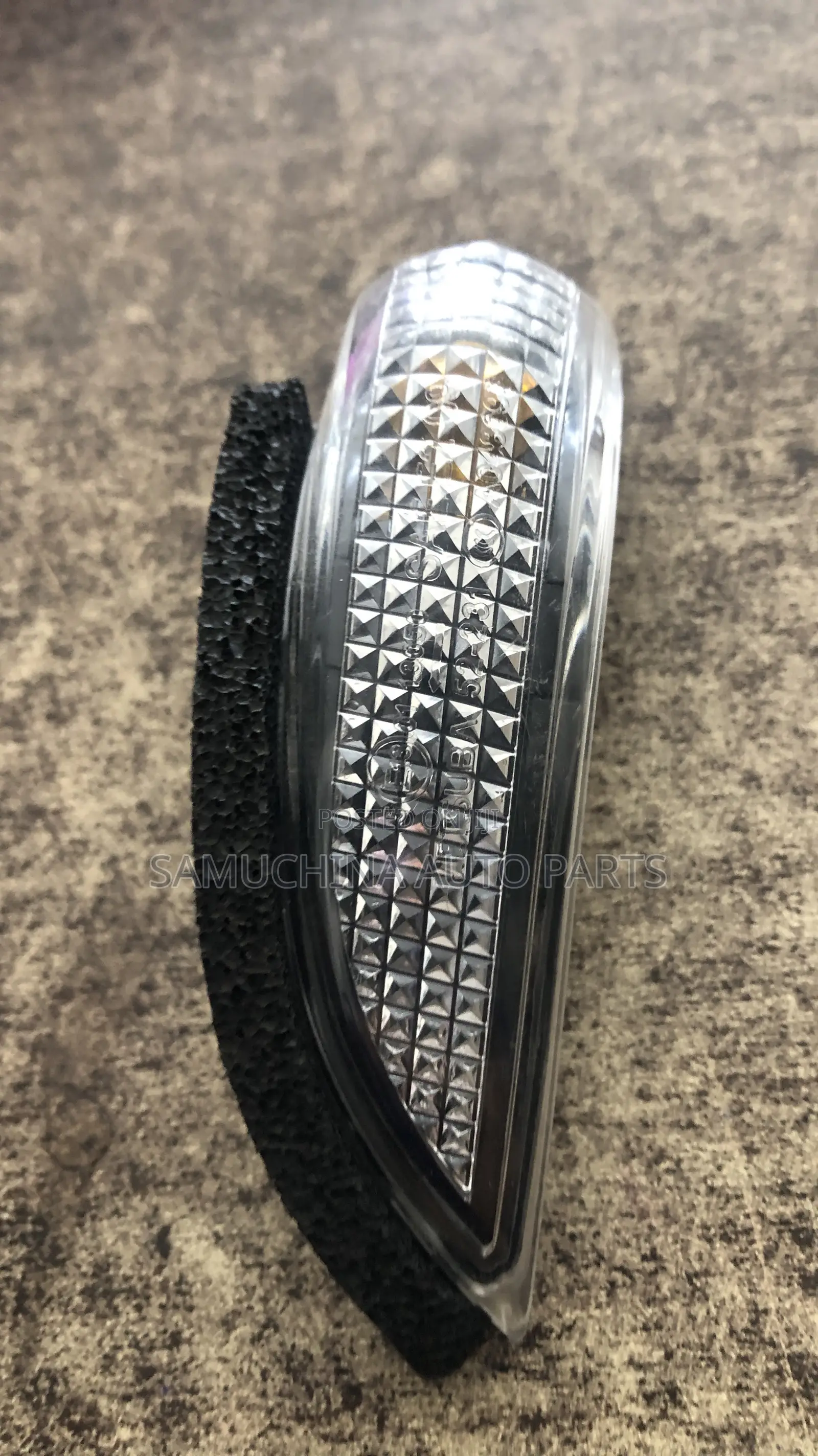 Side Mirror Indicator Toyota Premio 265
