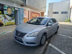 Nissan Sylphy 2017 Silver