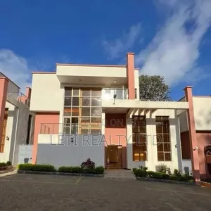 5bdrm Townhouse/Terrace in Maziwa for sale