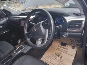 Toyota Hilux 2019 Black