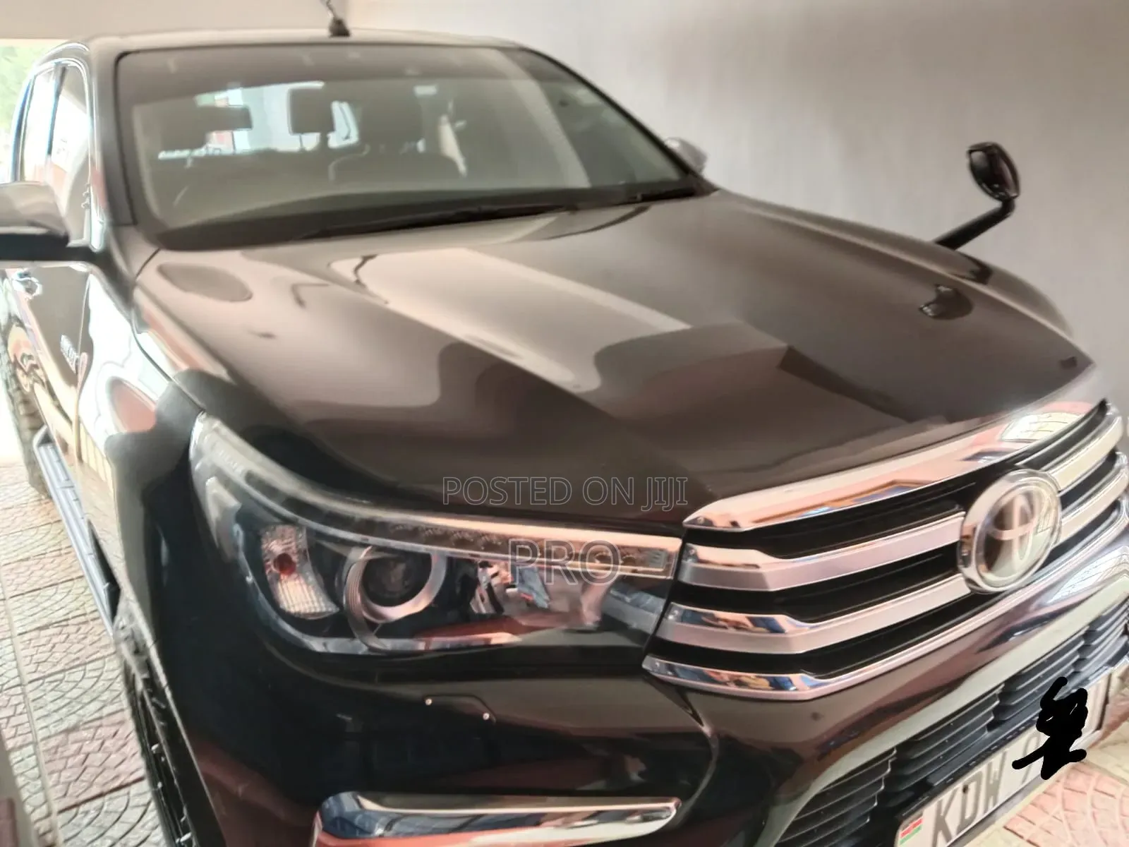 Toyota Hilux 2019 Black