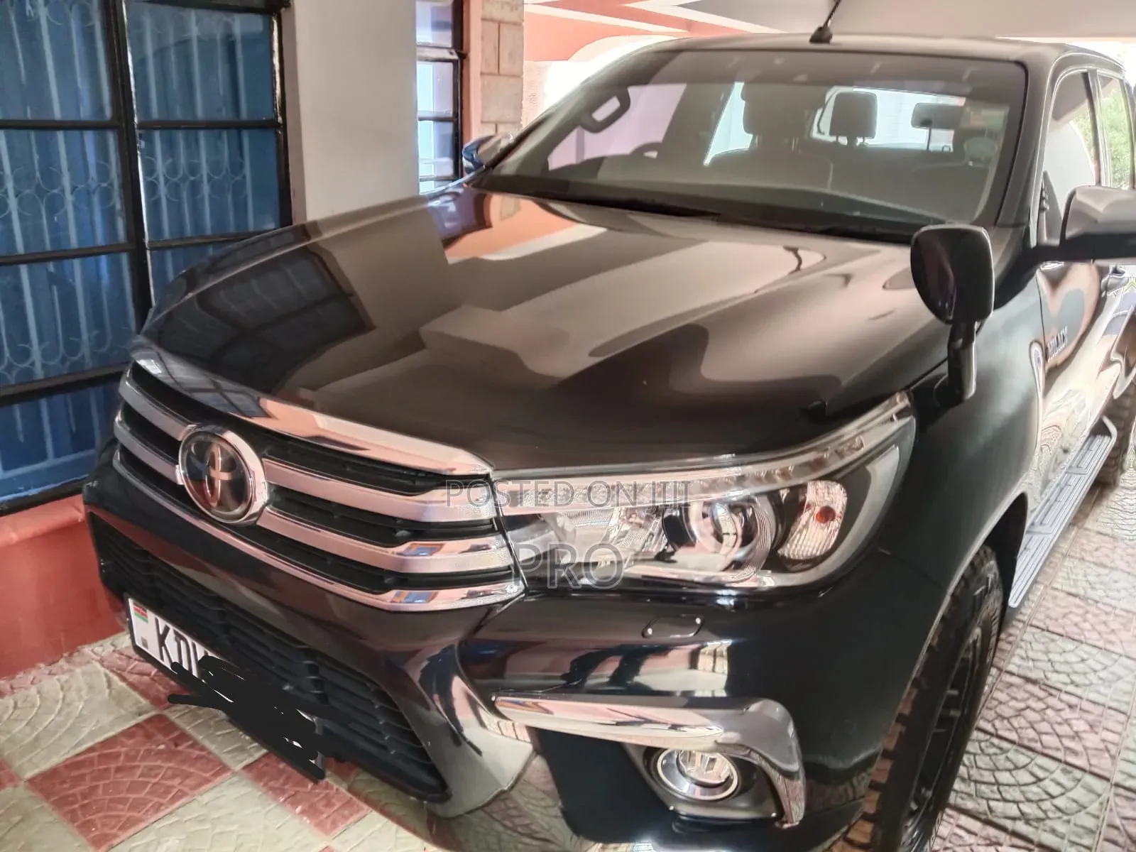 Toyota Hilux 2019 Black