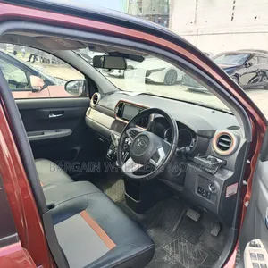Toyota Passo 2019 Maroon
