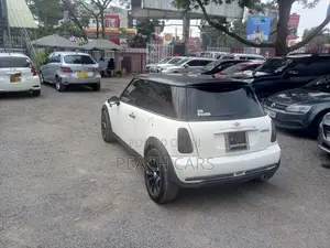 Mini Cooper 2005 White
