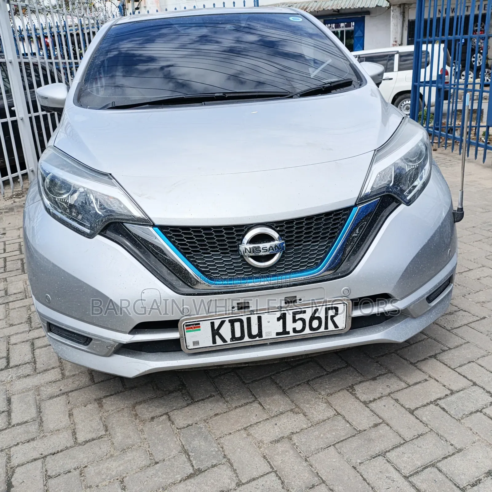 Nissan Note 2018 Silver