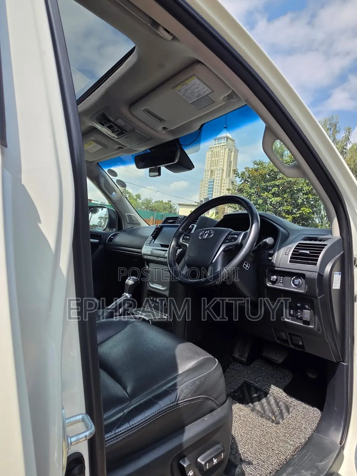 Toyota Land Cruiser Prado 2.8 2019 White