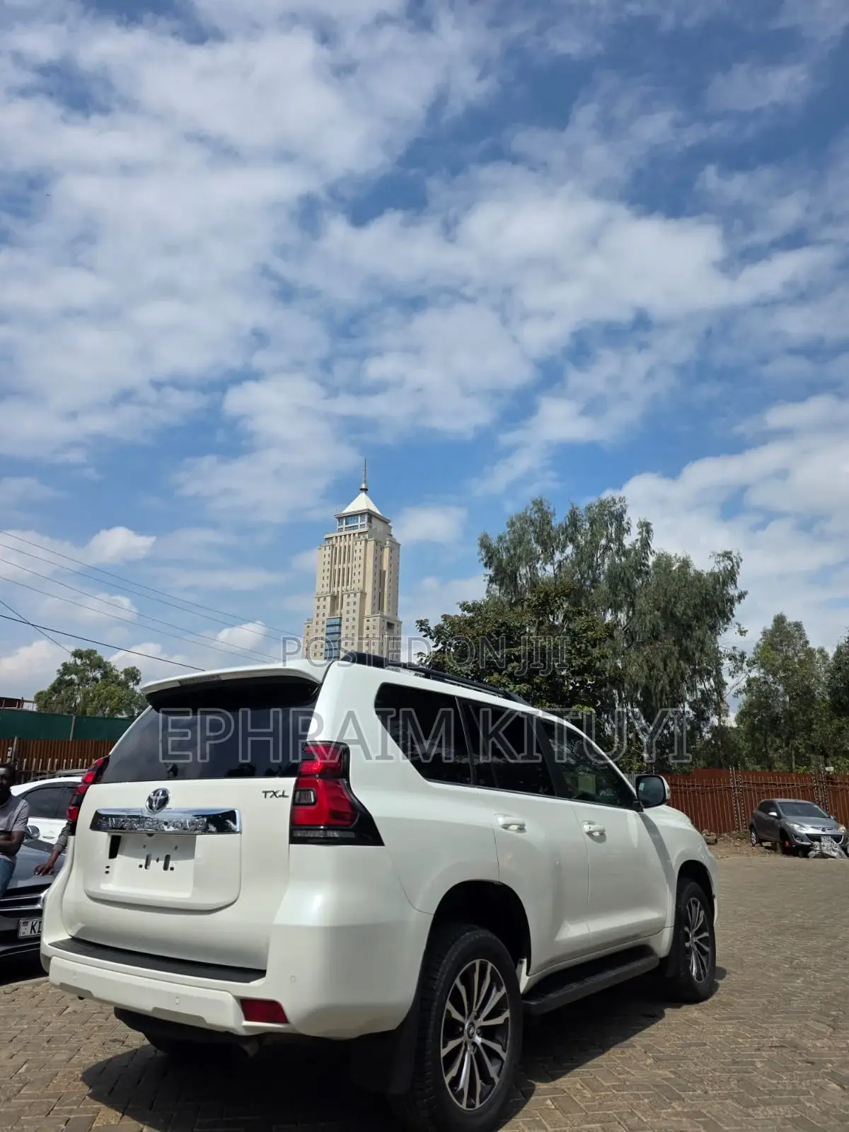 Toyota Land Cruiser Prado 2.8 2019 White