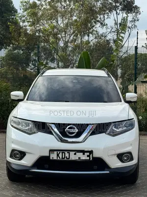 Nissan X-Trail 2015 White