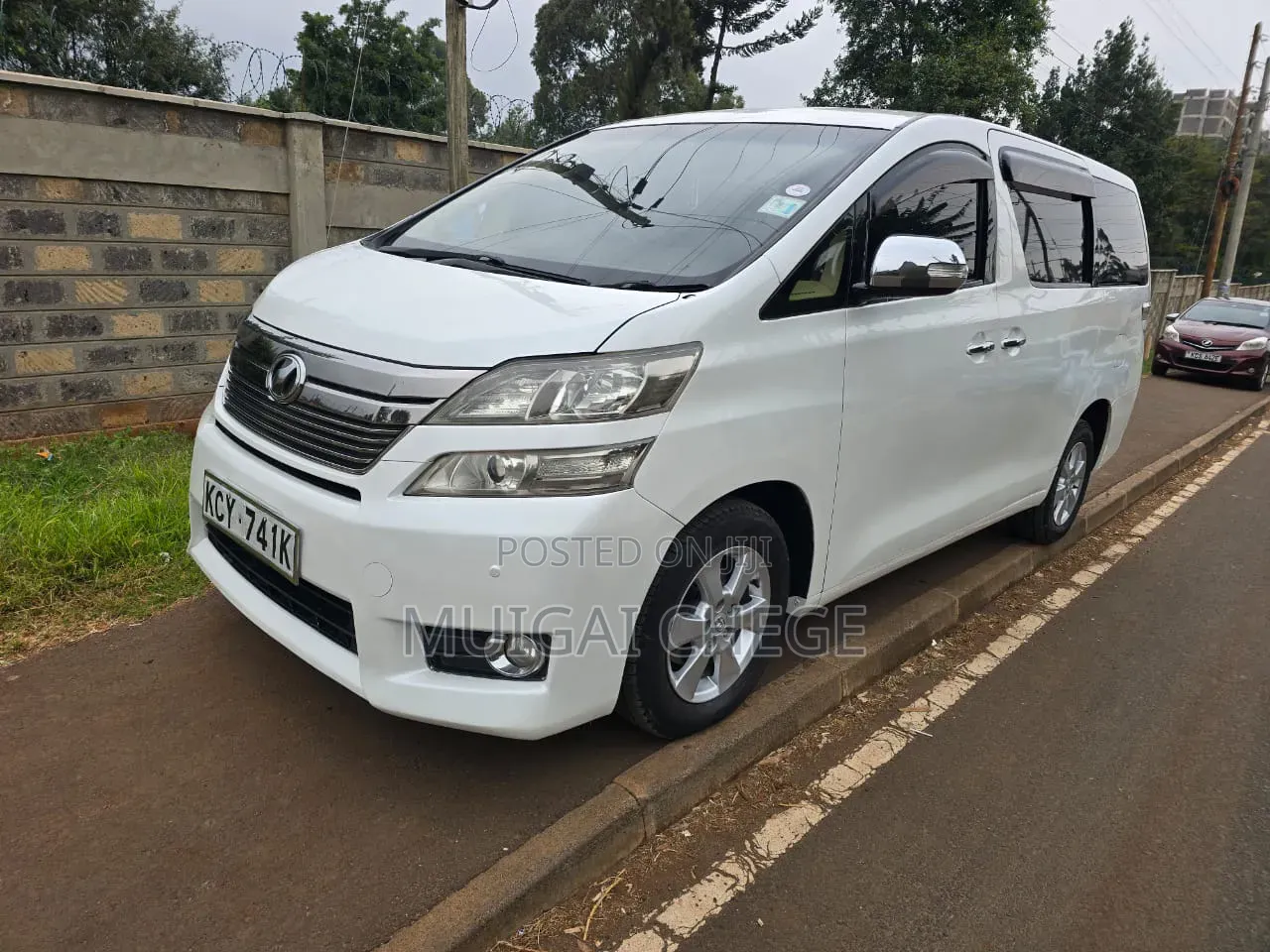 Toyota Alphard 2012 White