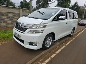 Toyota Alphard 2012 White
