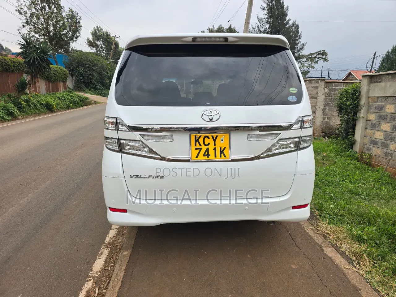 Toyota Alphard 2012 White