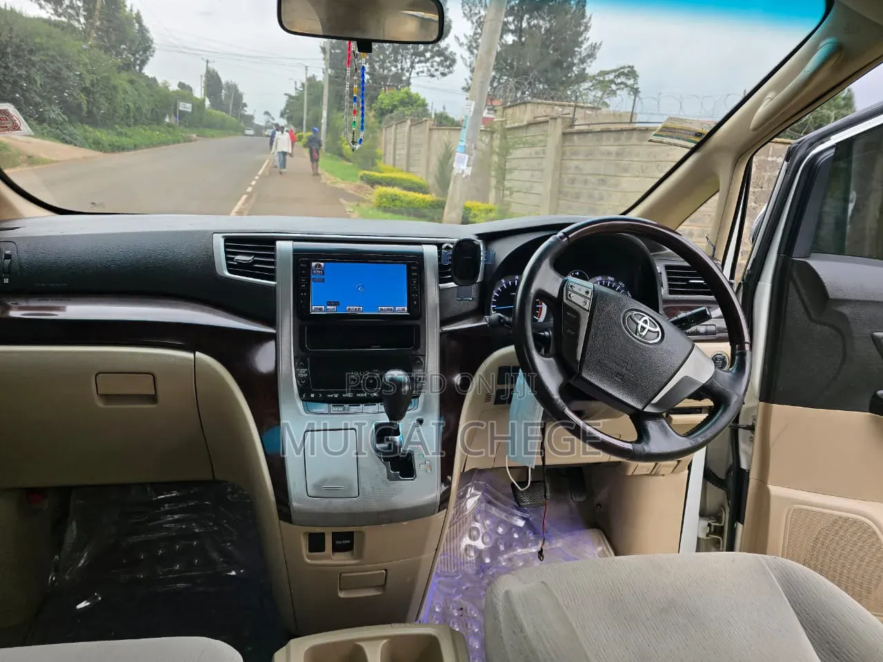 Toyota Alphard 2012 White
