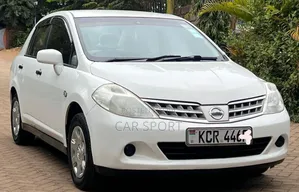 Nissan Tiida 2011 White