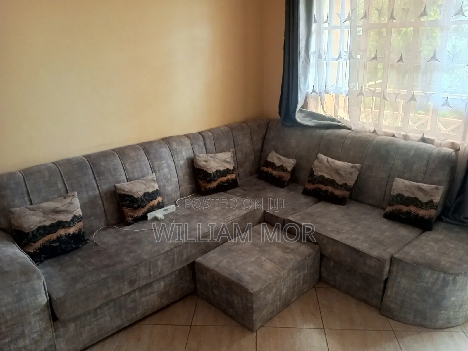 Sofa Set With Pillows