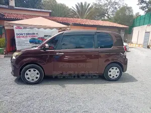 Toyota Spade 2014 Brown