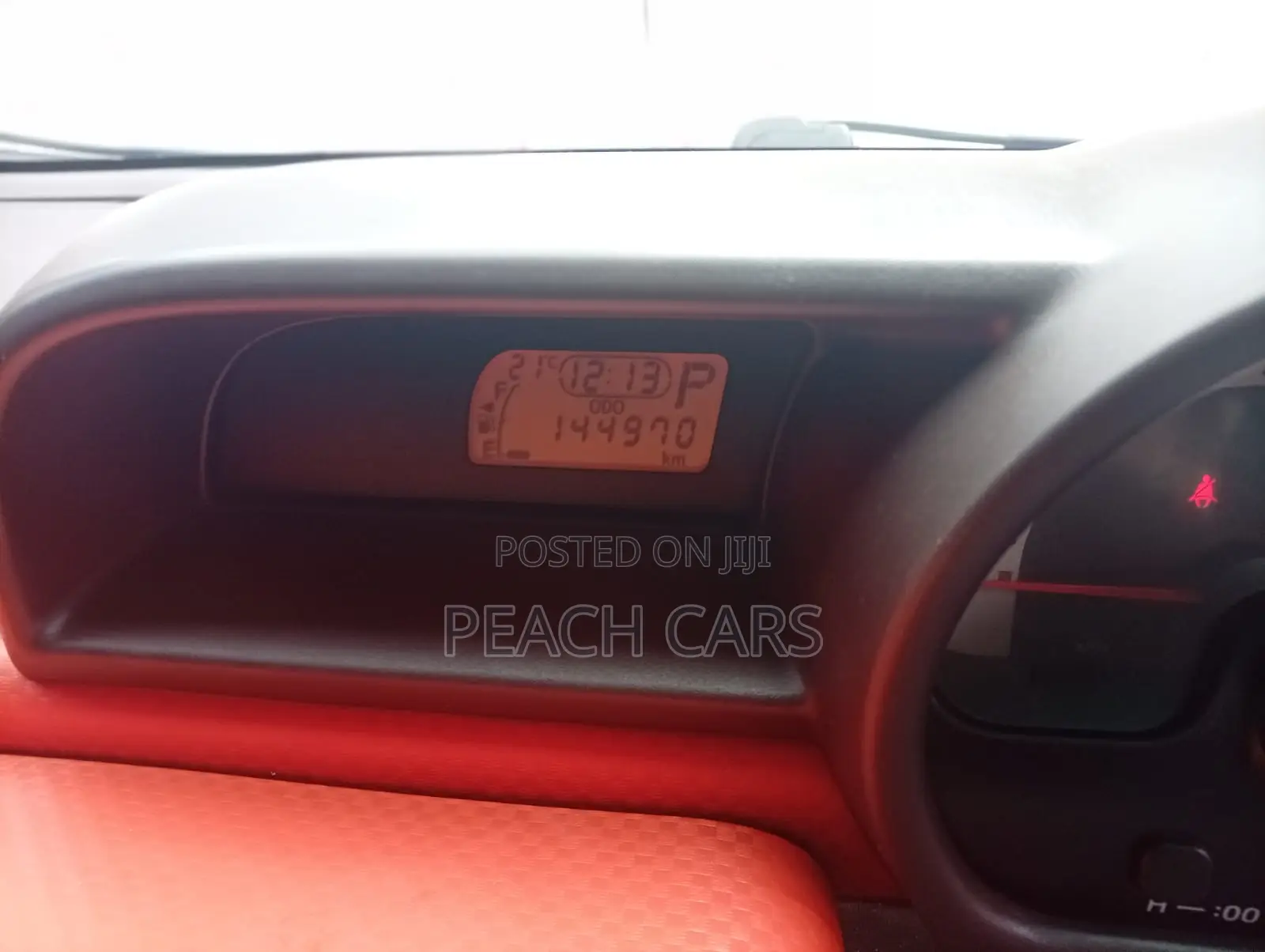 Toyota Spade 2014 Brown