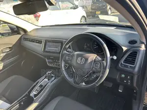 Honda Vezel 1.5 Hybrid 2WD 2019 Matt Black