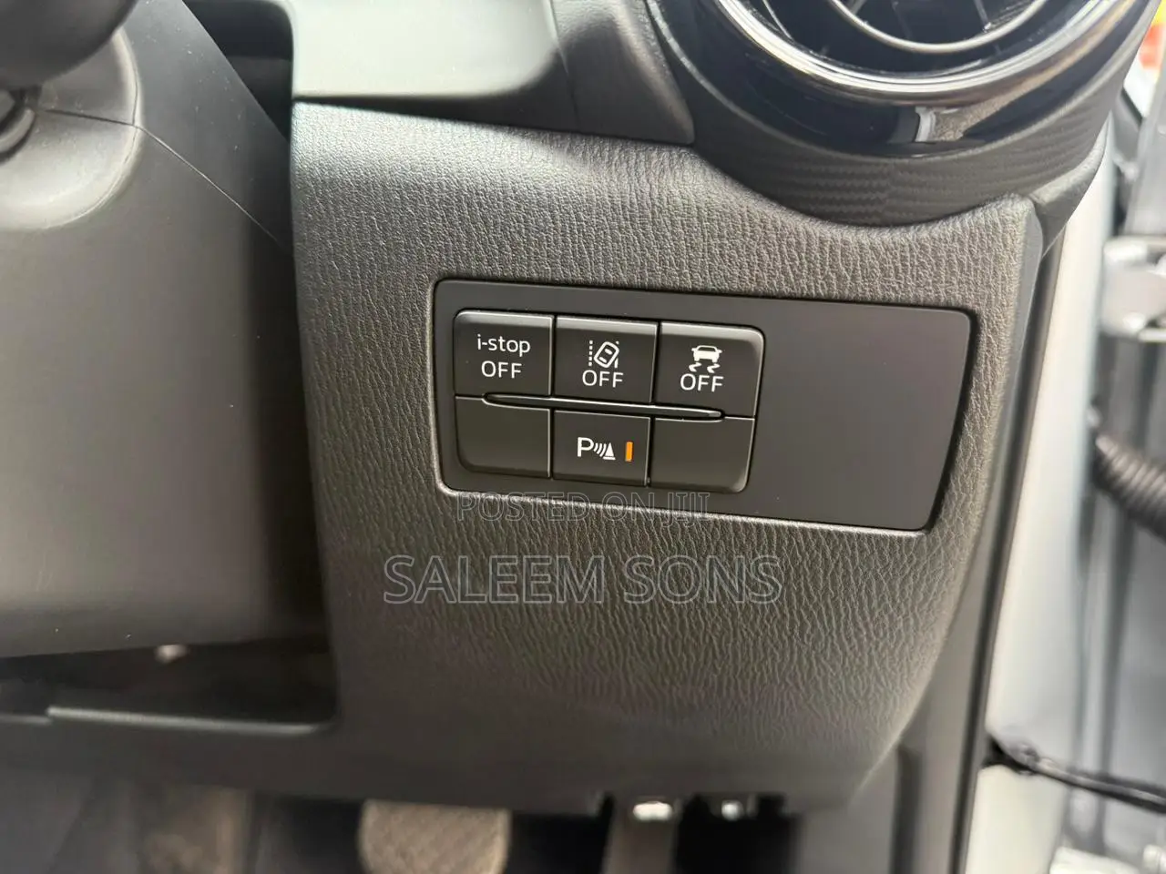 Mazda 2 2020 Silver