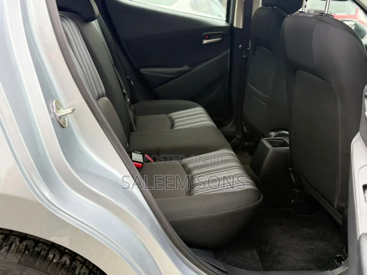 Mazda 2 2020 Silver