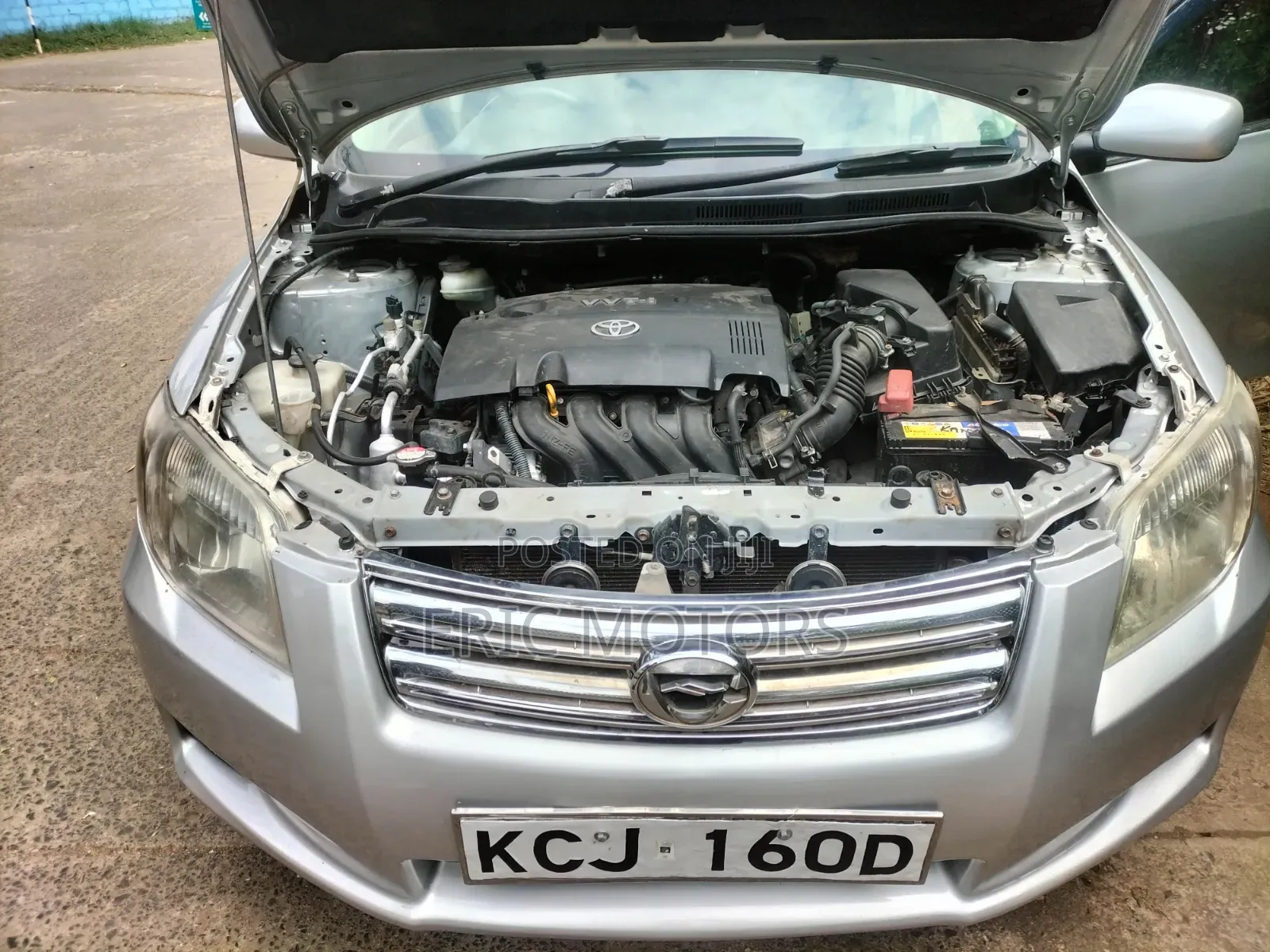 Toyota Axio 2010 Silver