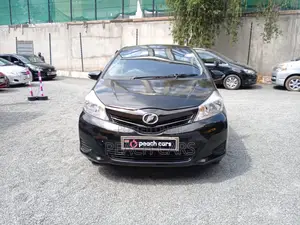 Toyota Vitz 2012 Black