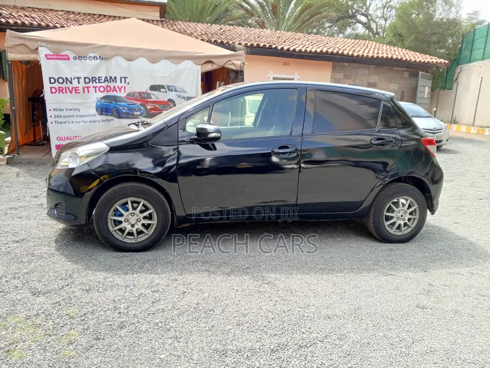 Toyota Vitz 2012 Black