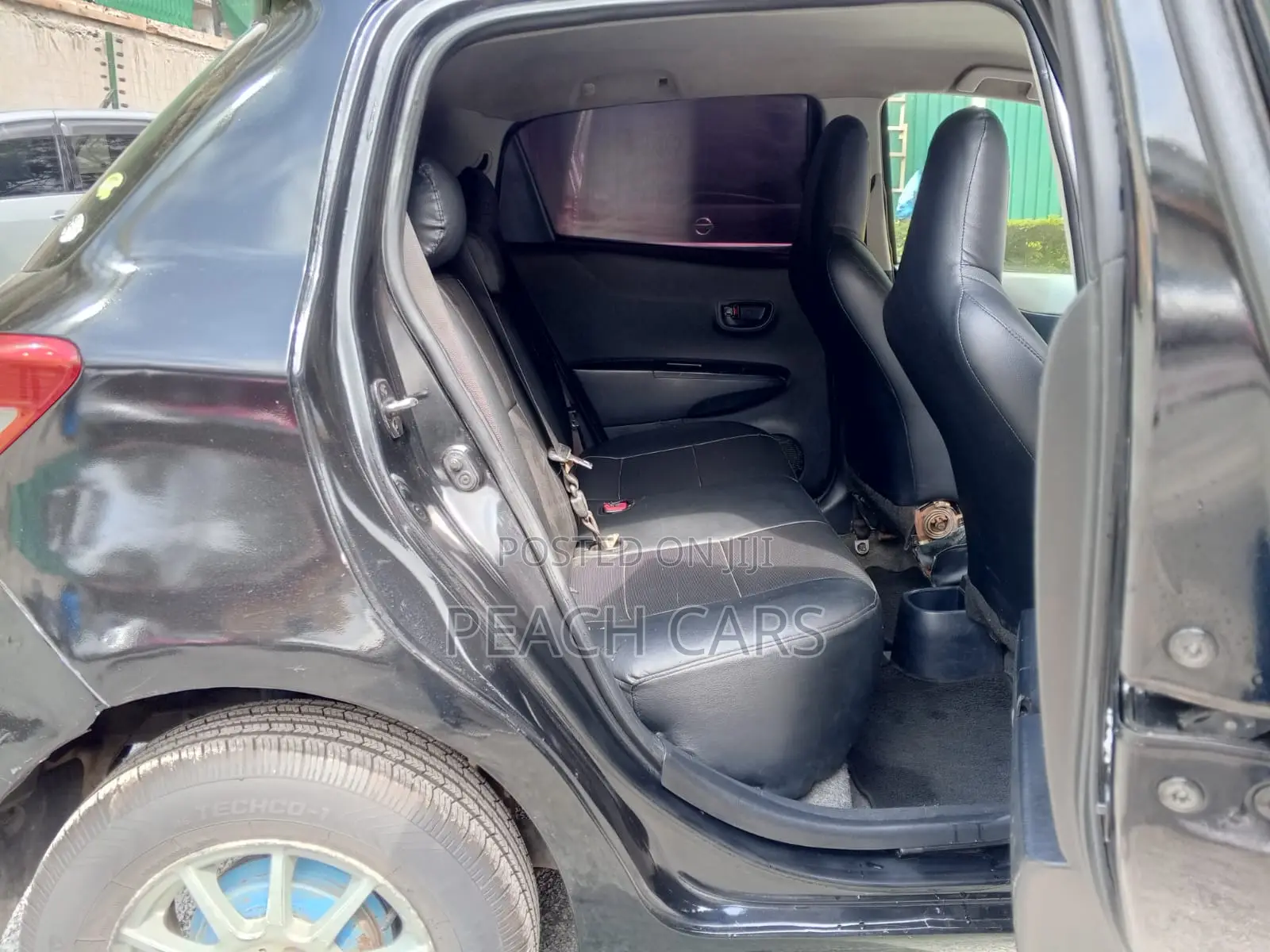 Toyota Vitz 2012 Black