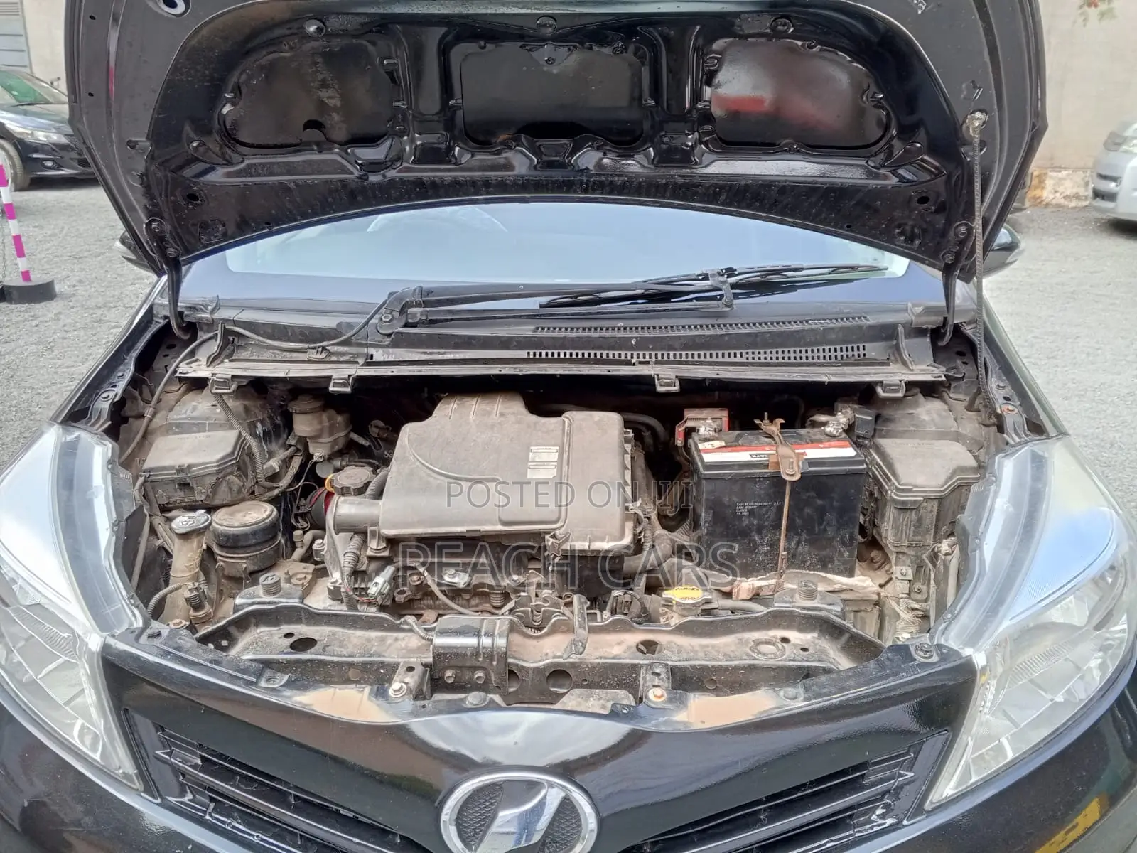 Toyota Vitz 2012 Black