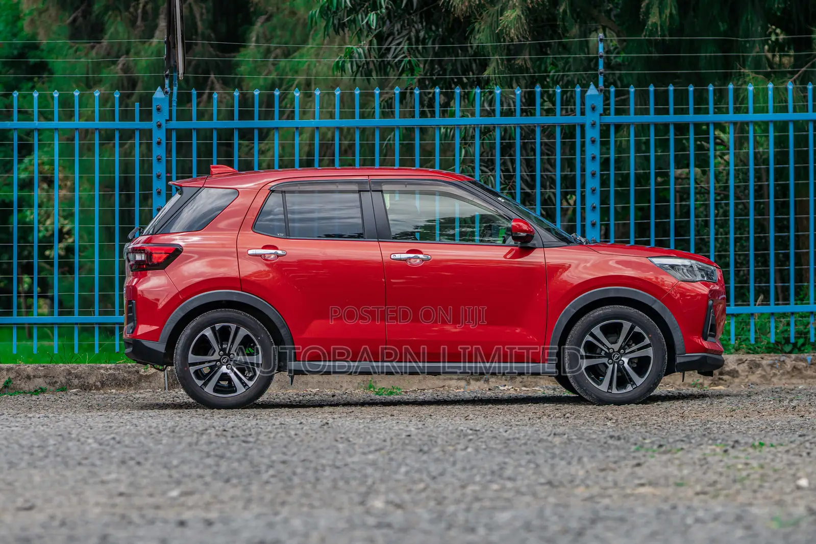 Daihatsu Rocky 2019 Red
