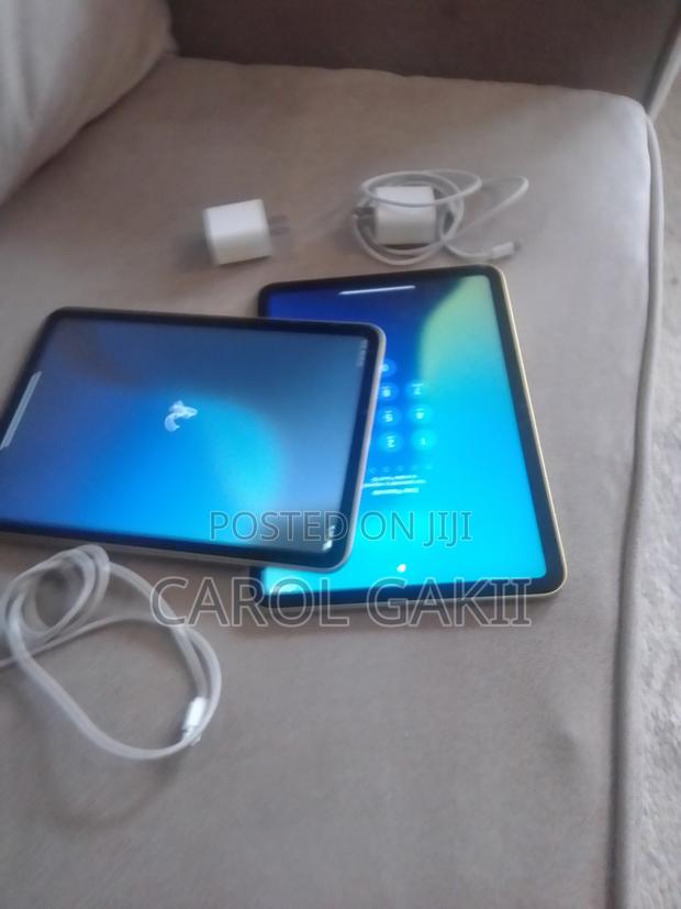 Apple iPad (2025) 128 GB Yellow - thumbnail 4