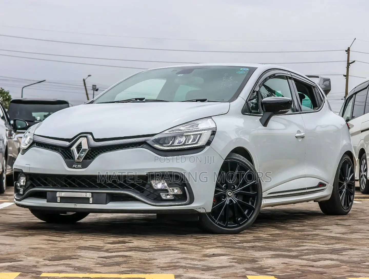 Renault Lutecia 2018 White