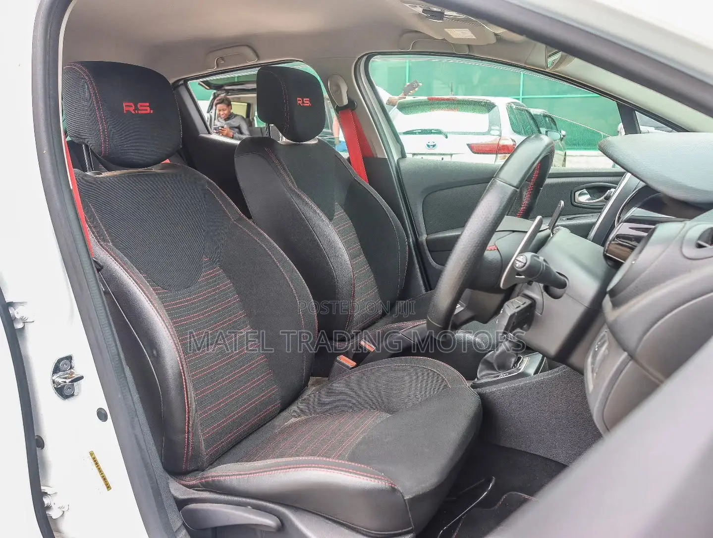 Renault Lutecia 2018 White