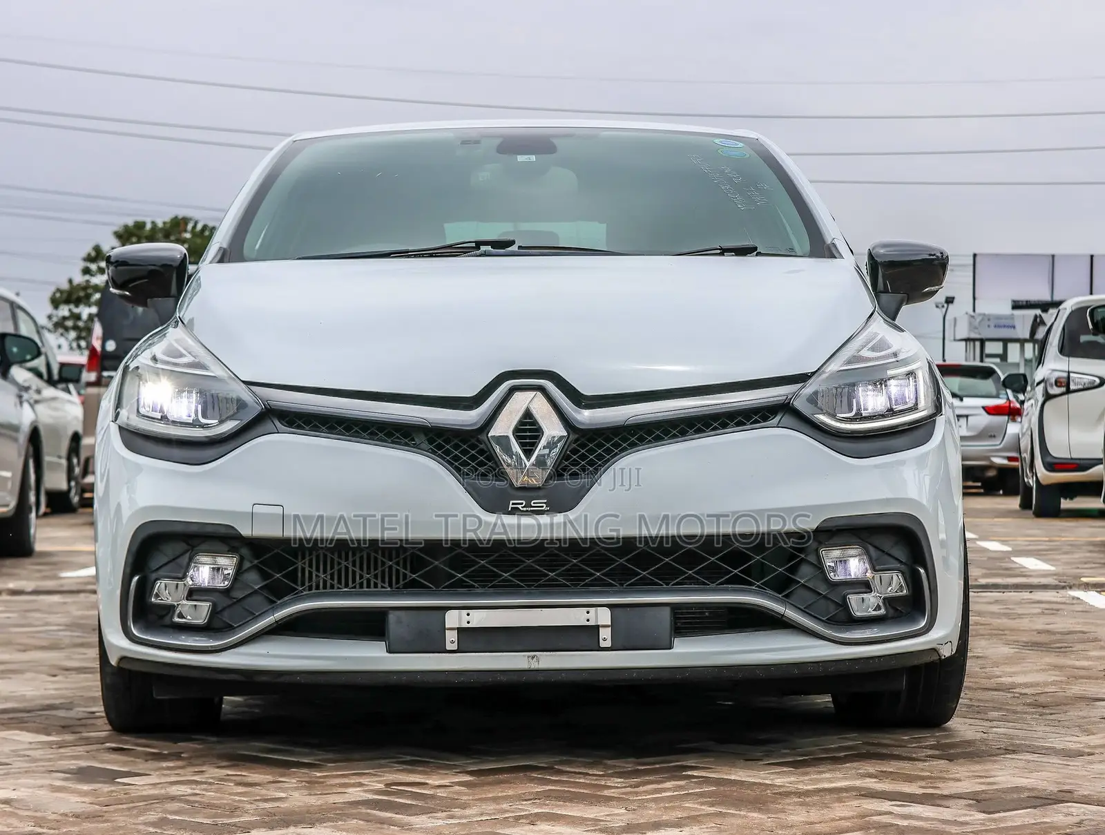 Renault Lutecia 2018 White