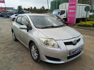 Toyota Auris 2009 Silver