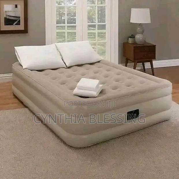 Double Inflatable Matress With in Built Pump