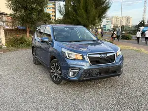 Subaru Forester Premium AWD 2019 Blue