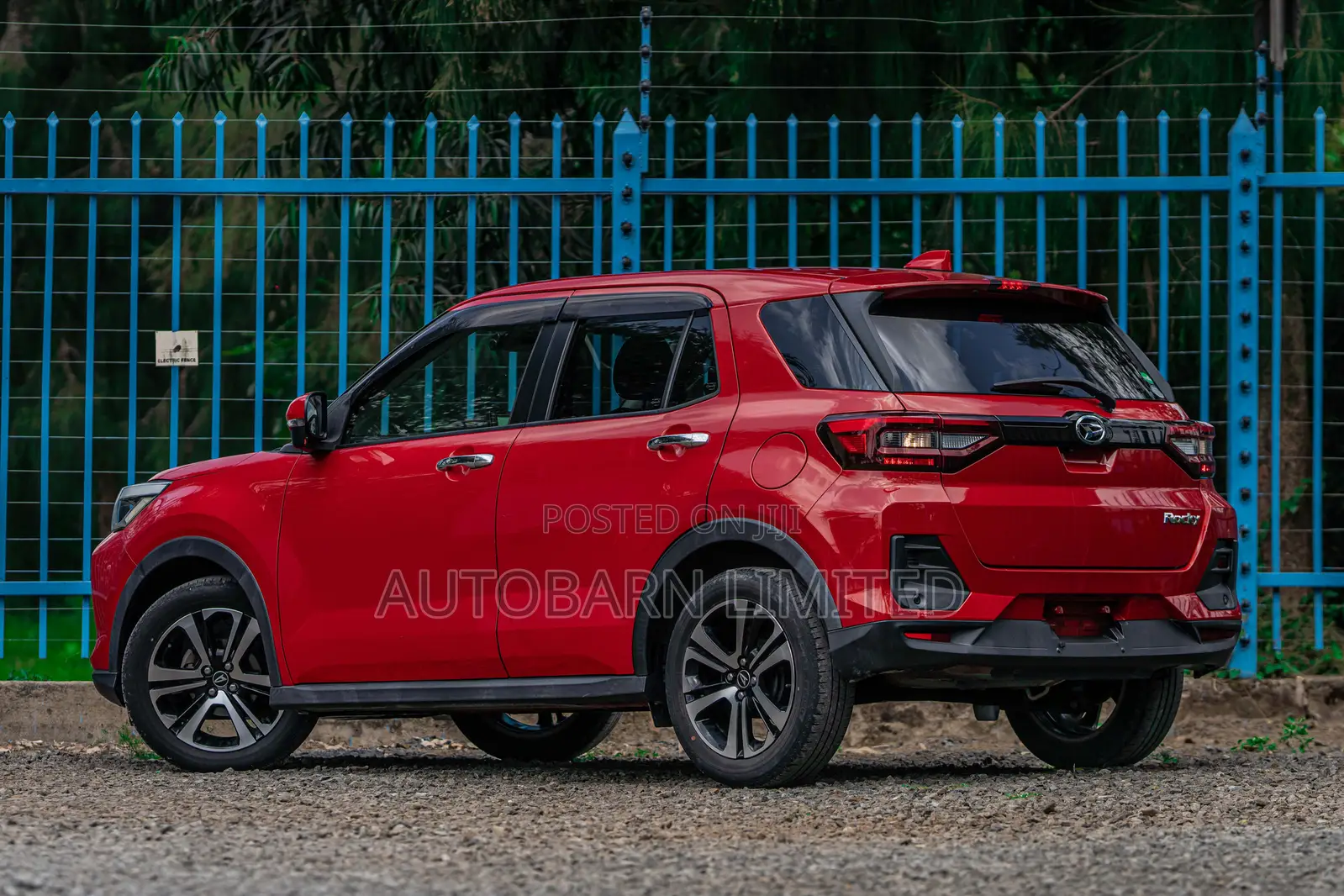 Daihatsu Rocky 2019 Red