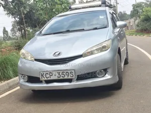 Toyota Wish 2011 Silver