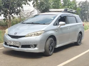 Toyota Wish 2011 Silver