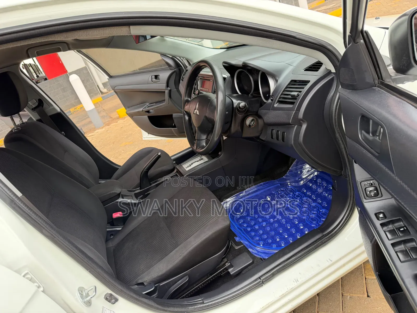 Mitsubishi Lancer 2015 White