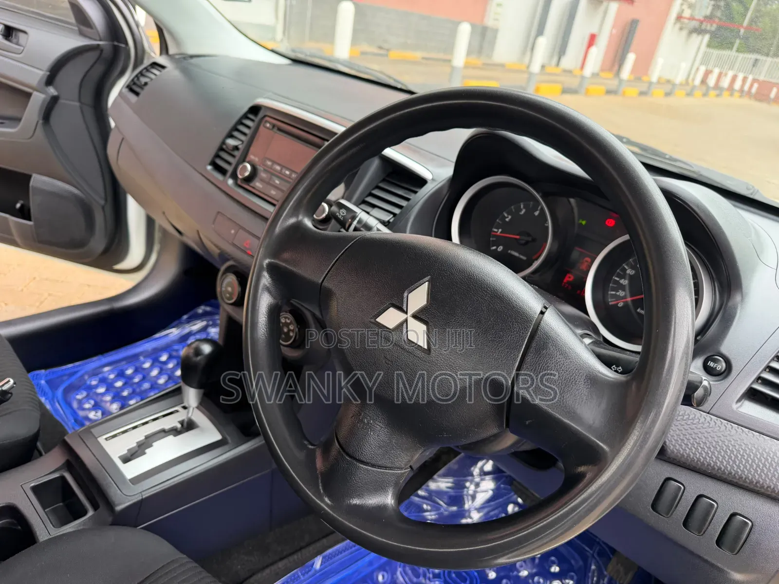 Mitsubishi Lancer 2015 White