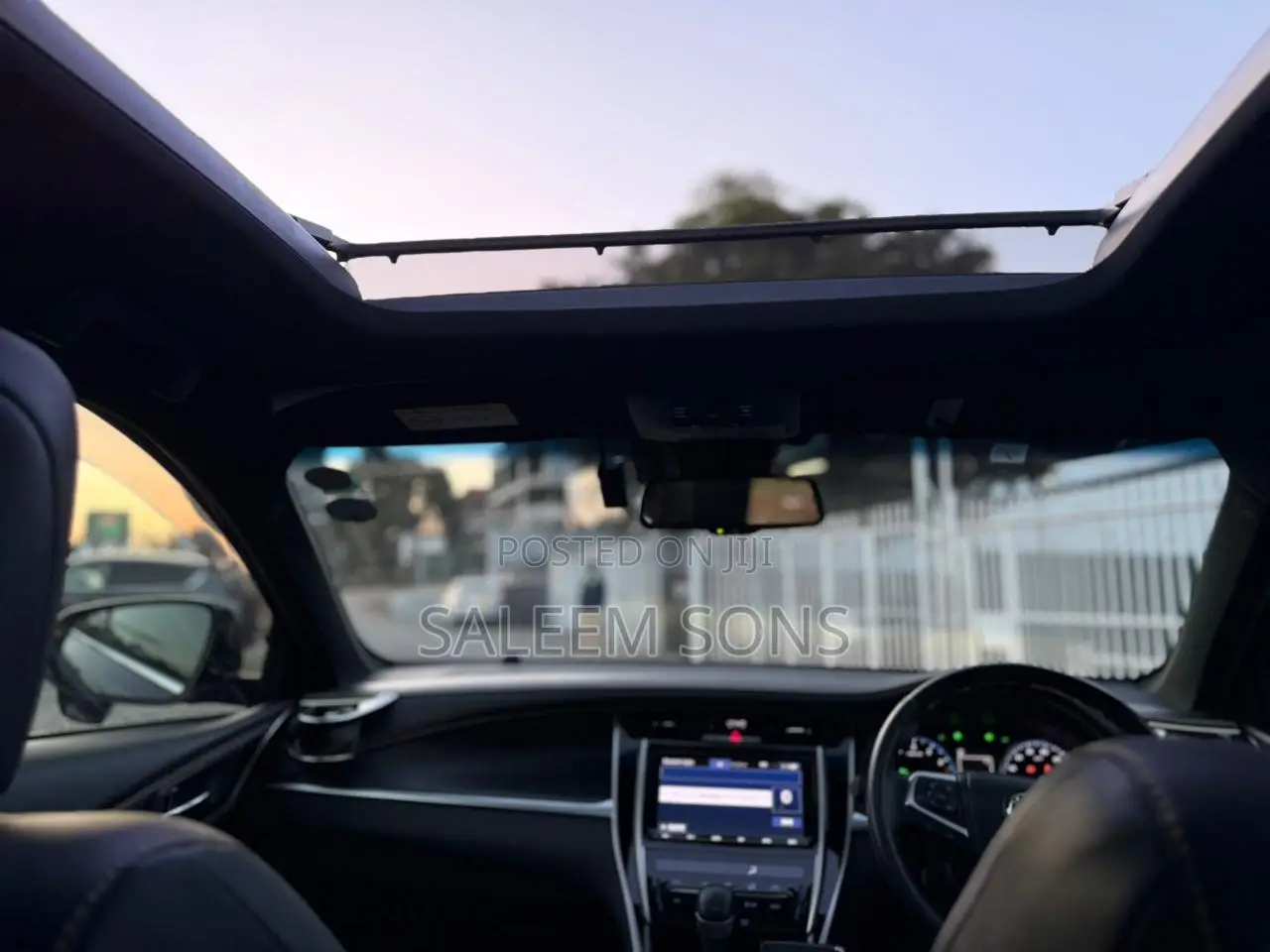Toyota Harrier 2.0 2019 Black