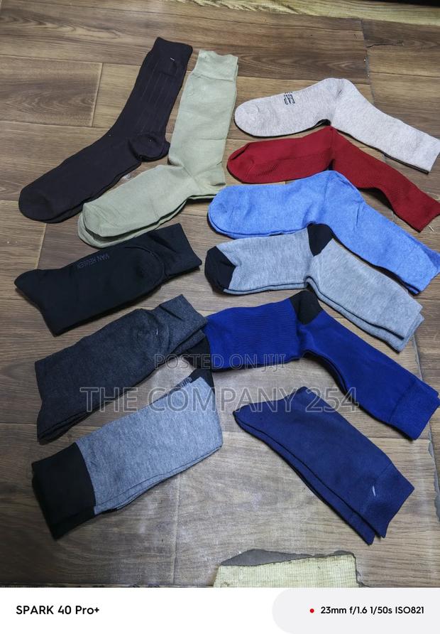 Quality Men Plain Casual Cotton Sock Available - thumbnail 4