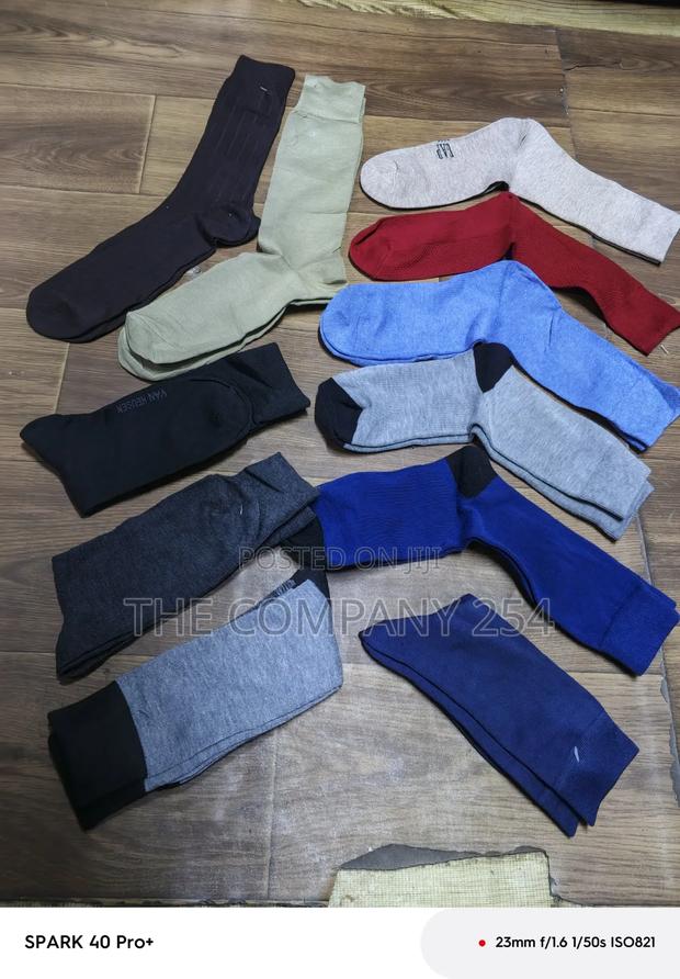 Quality Casual Cotton Designer Socks Available in Bulk - thumbnail 4